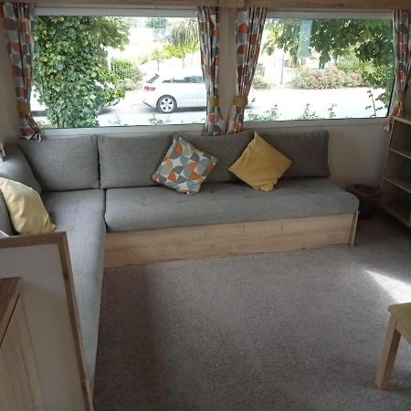 New 2 Bed Holiday Home With Decking In Rockley Park Dorset Near The Sea Lytchett Minster Extérieur photo